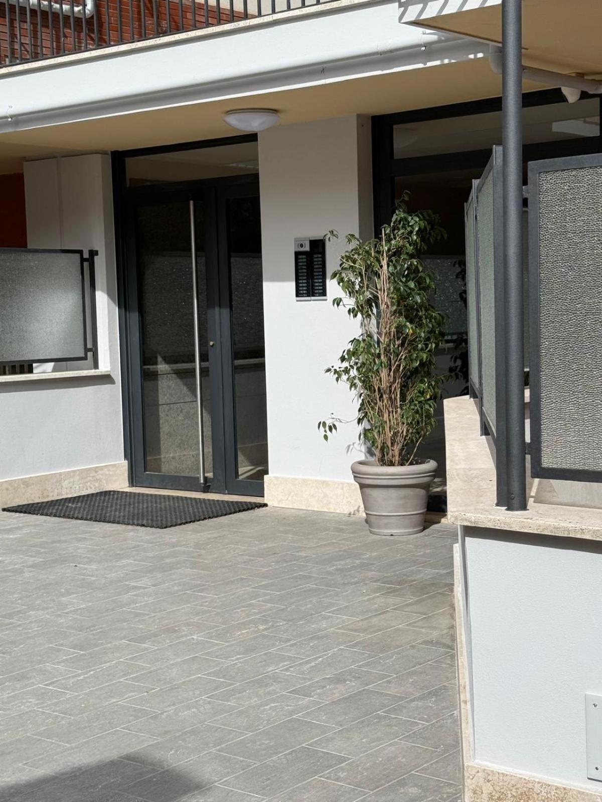 Tiburtina Flam Guest House Ρώμη Εξωτερικό φωτογραφία